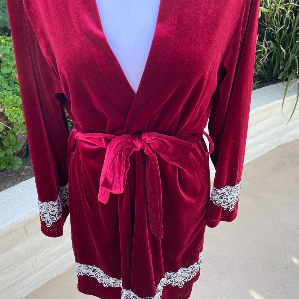 Elegant Red Velvet and Lace Robe
